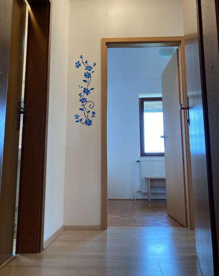 Apartment Vrtacnik Stefanja Gora Eksteriør bilde