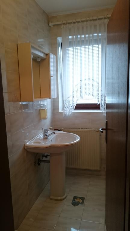 Apartment Vrtacnik Stefanja Gora Eksteriør bilde